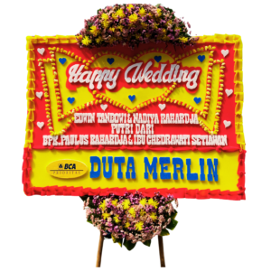 Bunga Papan Elegan dengan desain minimalis ini cocok untuk berbagai acara seperti ucapan selamat atau belasungkawa. Dibuat dengan bunga segar pilihan yang dirangkai secara profesional untuk memberikan kesan yang sopan dan berkesan. Ranga kuat, kokoh, dan elegan. Bisa custom untuk penulisan nama, ucapan, dan warna sesuai keinginan Anda.